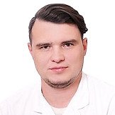 Врач Садриев Руслан Рашитович